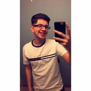 Meet your Posher, Javier