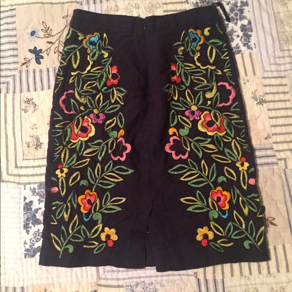 Embroidered Anthropologie Pencil Skirt - Picture 3 of 3