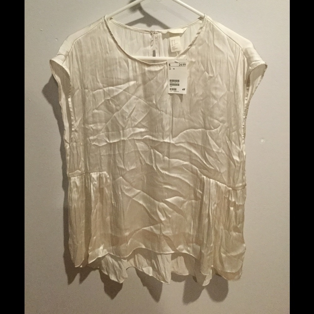 NWT!! H&M White Blouse