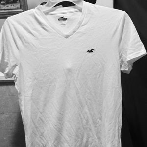 Hollister white Tee