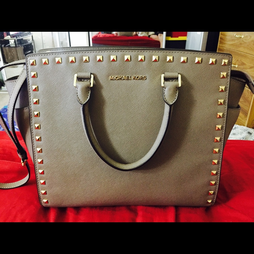 Micheal Kors Handbag
