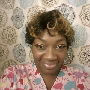 Meet your Posher, Faith