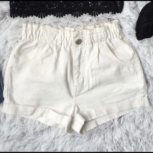Bullhead high waisted shorts