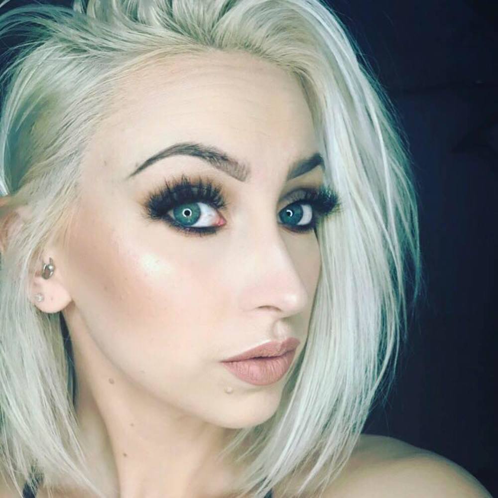 Meet your Posher, Samantha