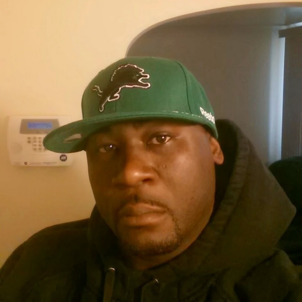 Meet your Posher, Melvin