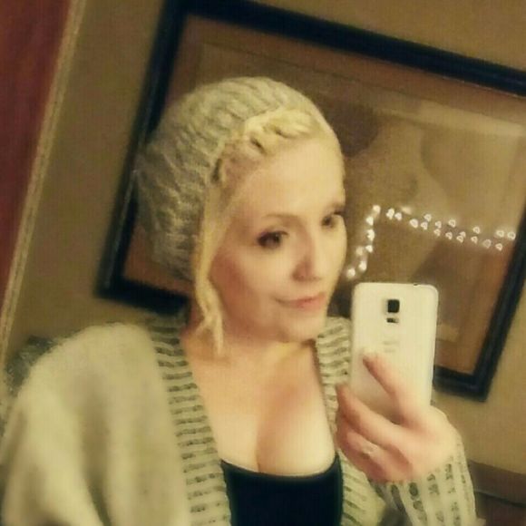 Meet your Posher, Nina - Picture 1 of 1