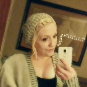 Meet your Posher, Nina