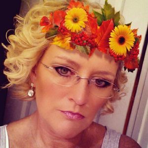 Meet your Posher, Sharon