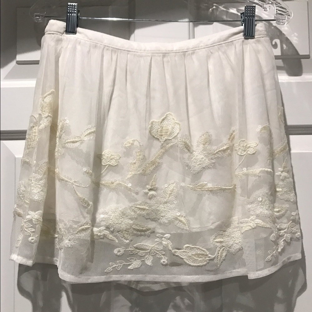 Hollister white skirt