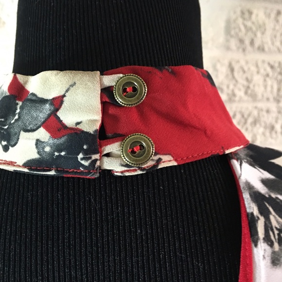 Floral choker dress - Picture 4 of 5