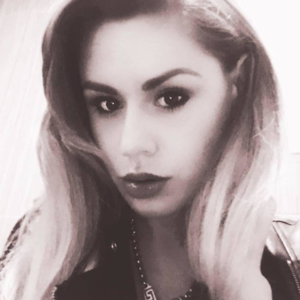 Meet your Posher, Ksenia