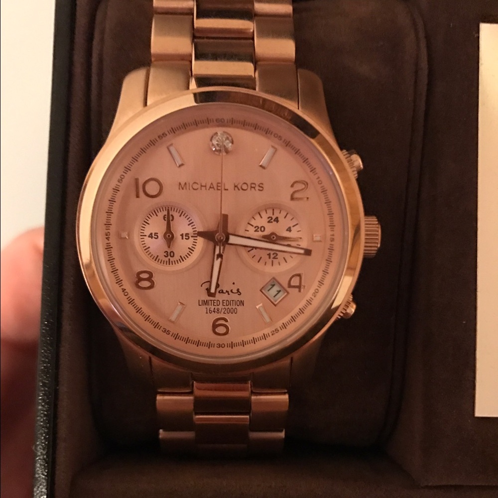 Extra pics for buyer