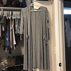 Lularoe Sarah Cardigan