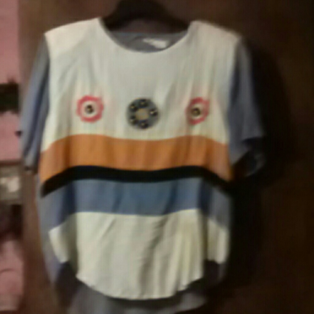 Short sleeve shirt