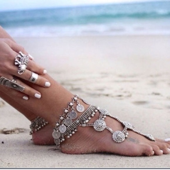🌴SALE🌴🆕 Antique Silver Boho Coin Ankle Bracelet - Picture 2 of 6