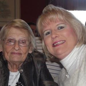 Meet your Posher, Laurie