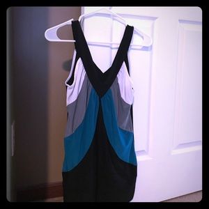 Size Medium Vanity Tank