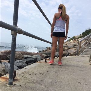 Meet your Posher, Carly