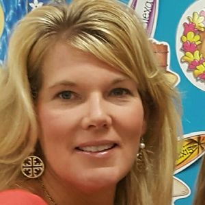 Meet your Posher, Denise