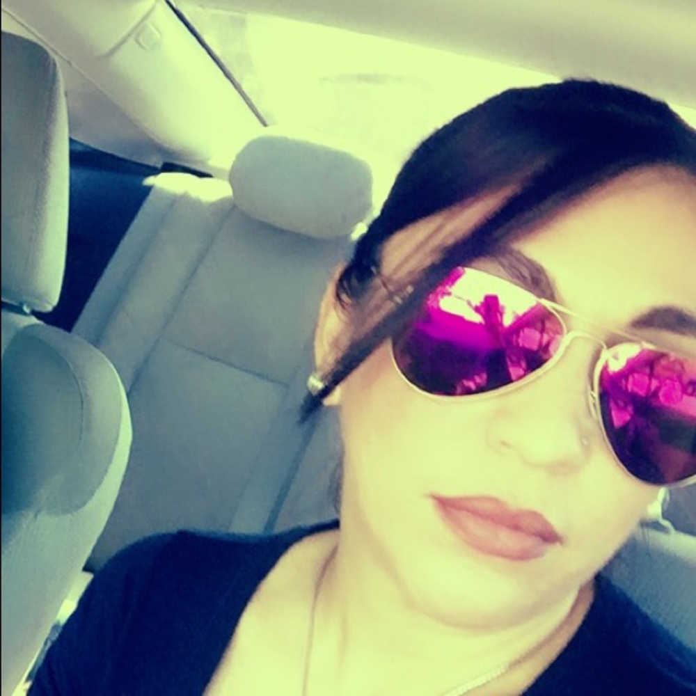 Meet your Posher, Lissy