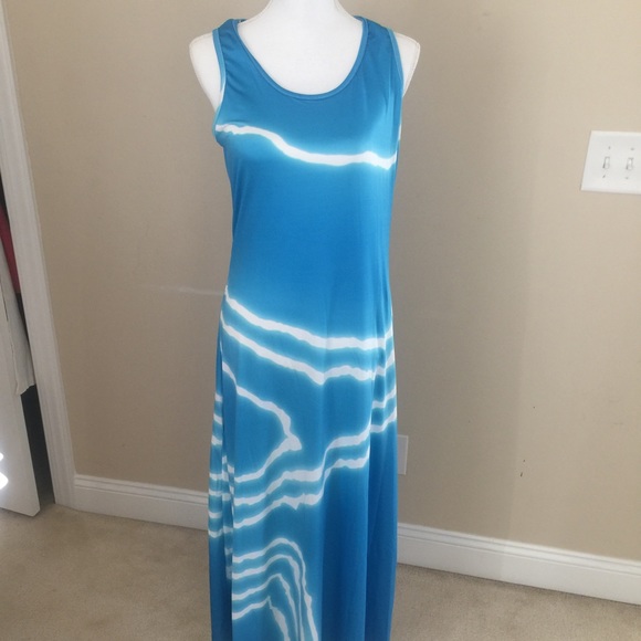 Maxi Dress powder blue and white New without tags - Picture 1 of 2