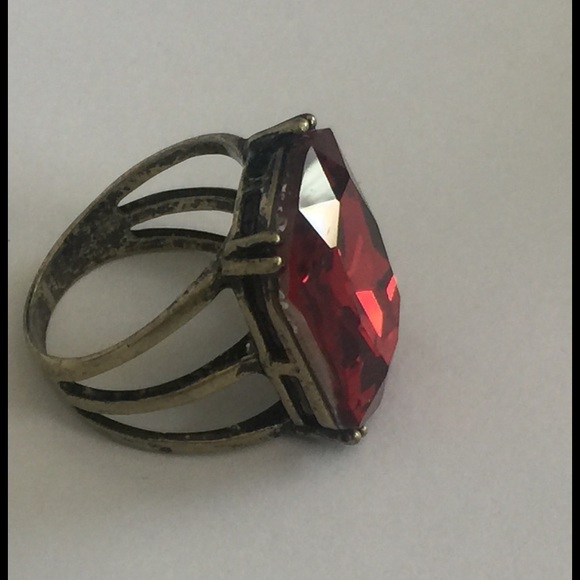 Women's Red Ring size 10 - Picture 2 of 4