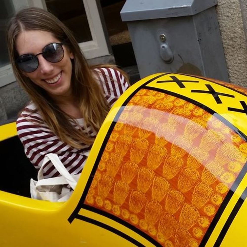 Meet your Posher, Lauren