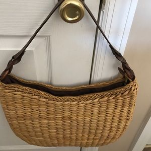 Straw handbag