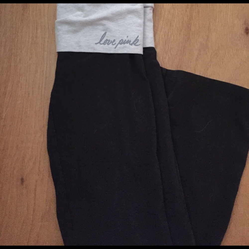 VS Black Yoga Pants