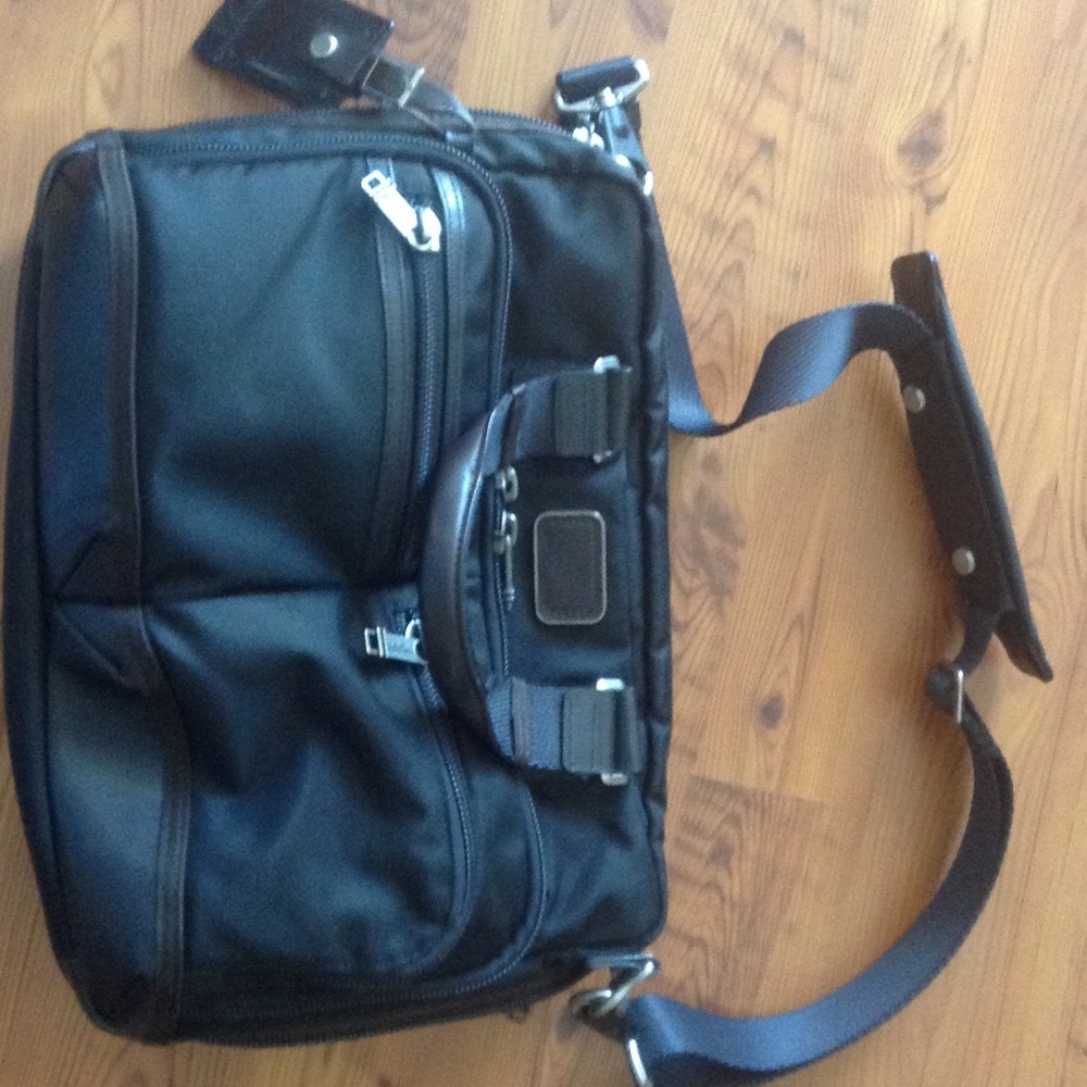 Tumi men alpha bravo Andersen commuter briefcase