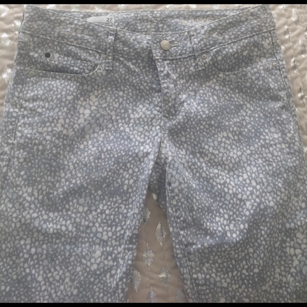 GAP size 27 skinny jeans