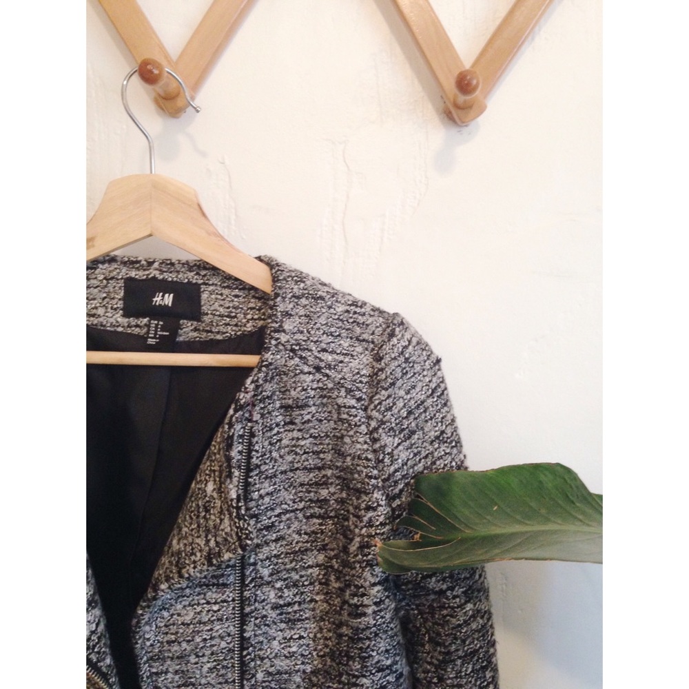 🌿SOLD🌿 Fitted blazer with asymmetrical zipper