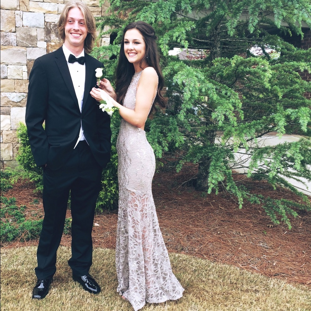 PROM DRESS