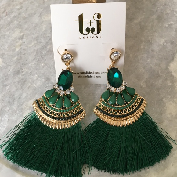 $ firm🍍Emerald Green Stunning Tassel Earrings - Picture 4 of 4