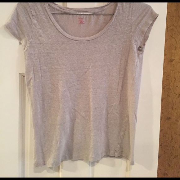 Ann Taylor Loft tshirt - Picture 1 of 1