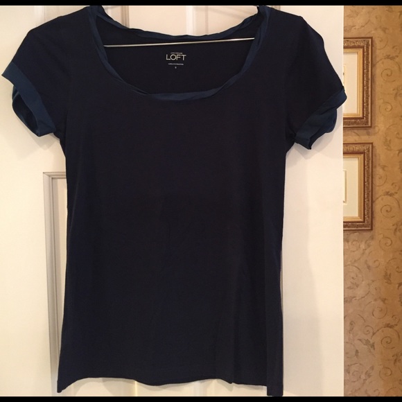 Ann Taylor Loft tshirt - Picture 1 of 1