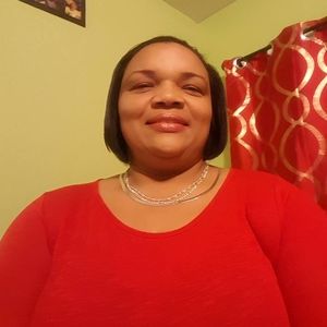 Meet your Posher, Joyce