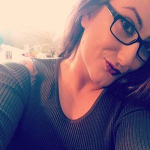 Meet your Posher, Alisha