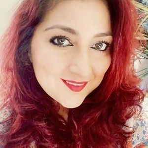 Meet your Posher, Isabel