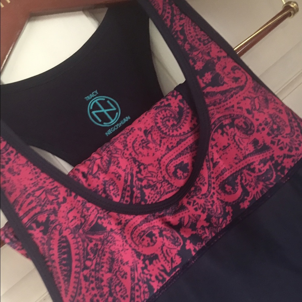 Tracy Negoshian Activewear Set - Picture 2 of 3