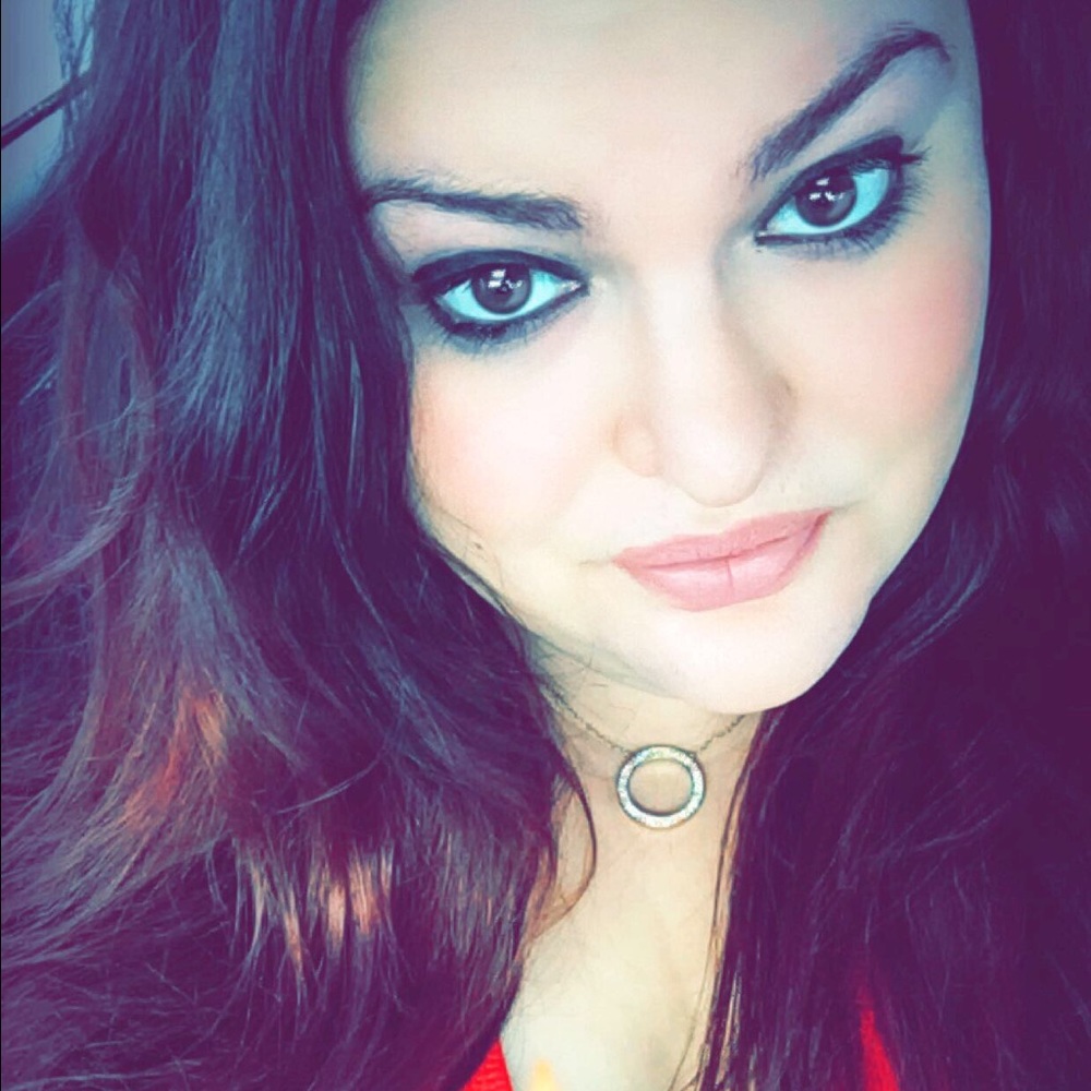 Meet your Posher, Grace