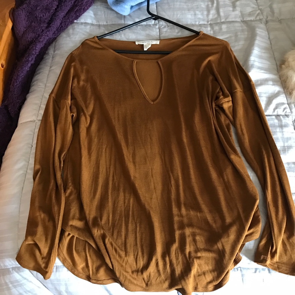 NWOT Forever 21 Contemporary shirt!