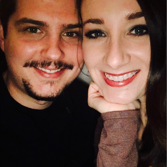 Meet your Posher, Ashley - Picture 3 of 3