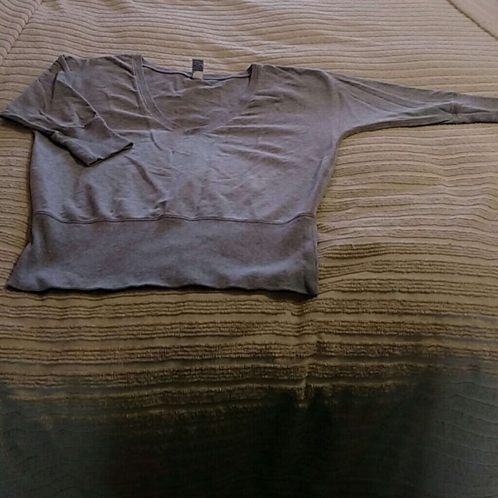 3/4 sleeve length shirt