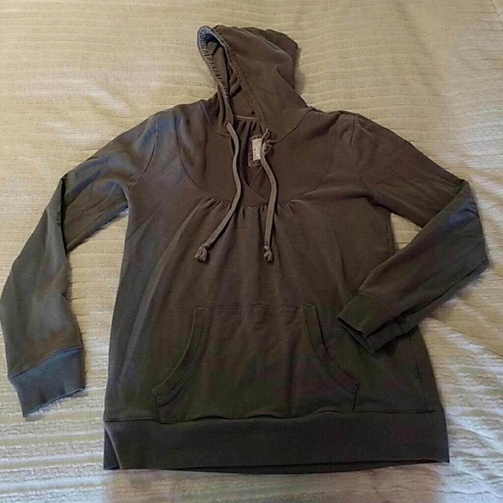 Long sleeve hoodie