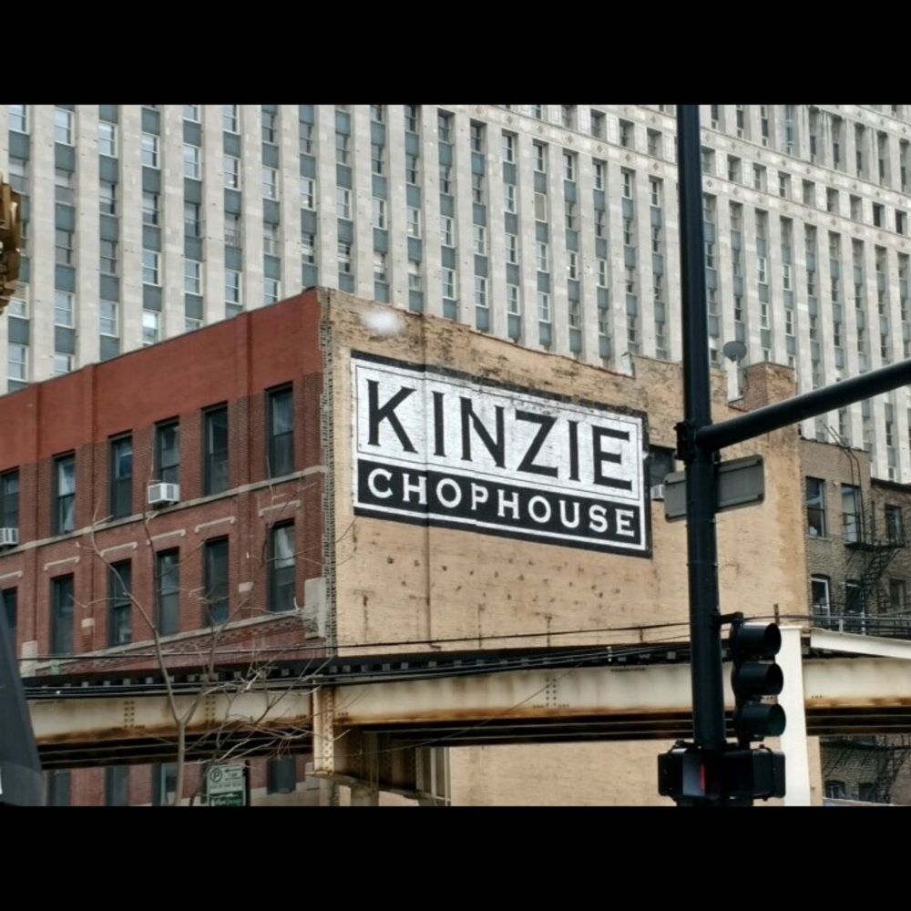Meet your Posher, Kinzie