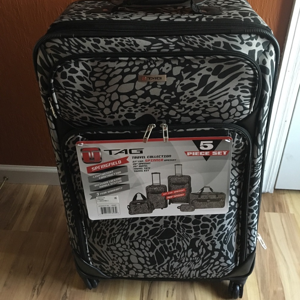 5 piece zebra print travel luggage set BRAND NEW!!