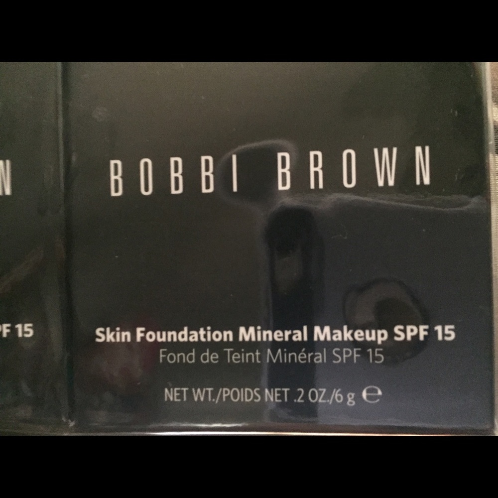 Make mineral foundation