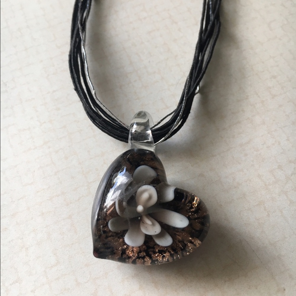 PRICE DROP.. Happy Spring🌼🌸Morano Glass Pendants