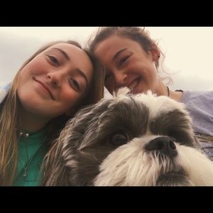 Meet your Posher, Brooke